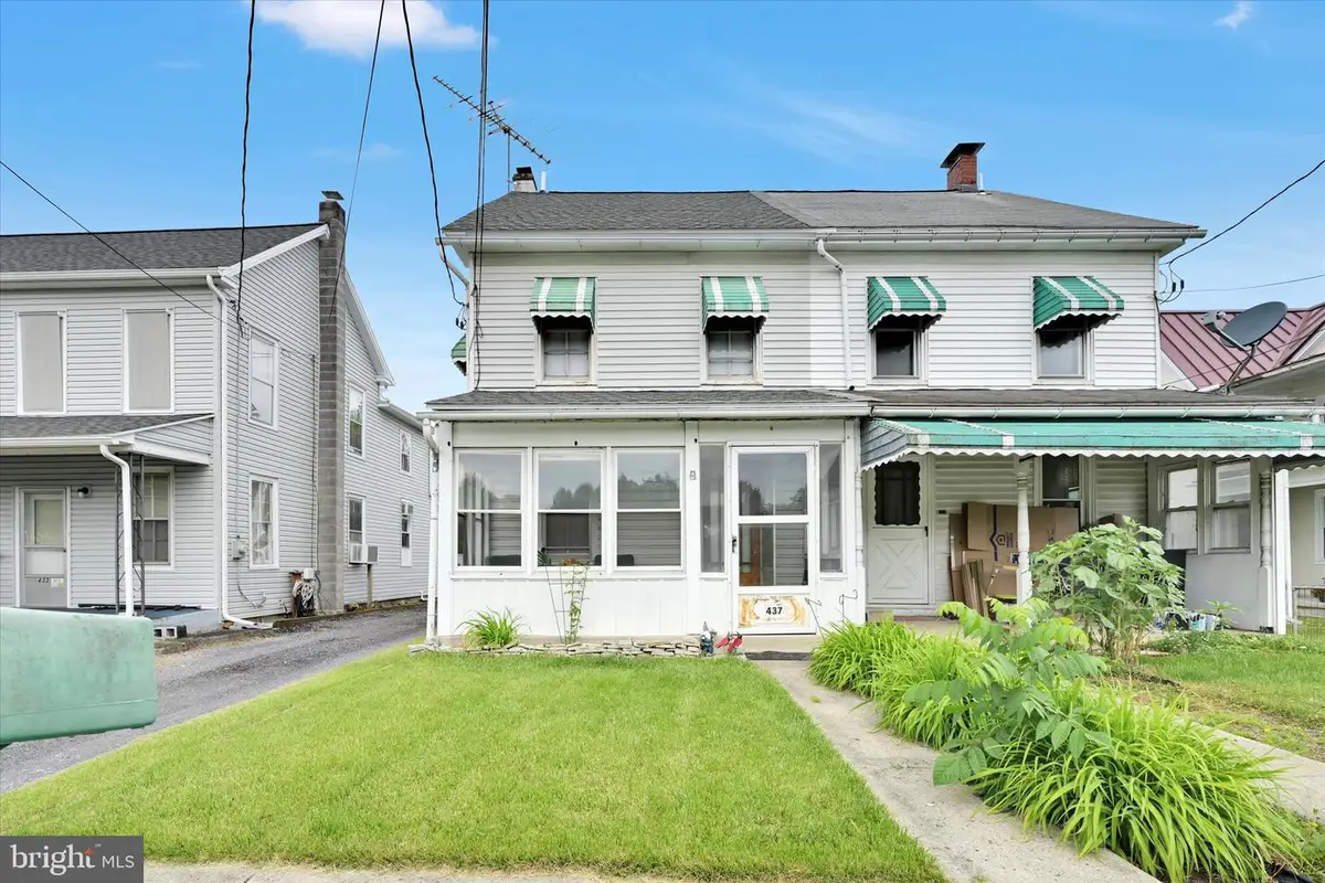 437 Krumsville Rd, Kutztown, PA 19530 - #1
