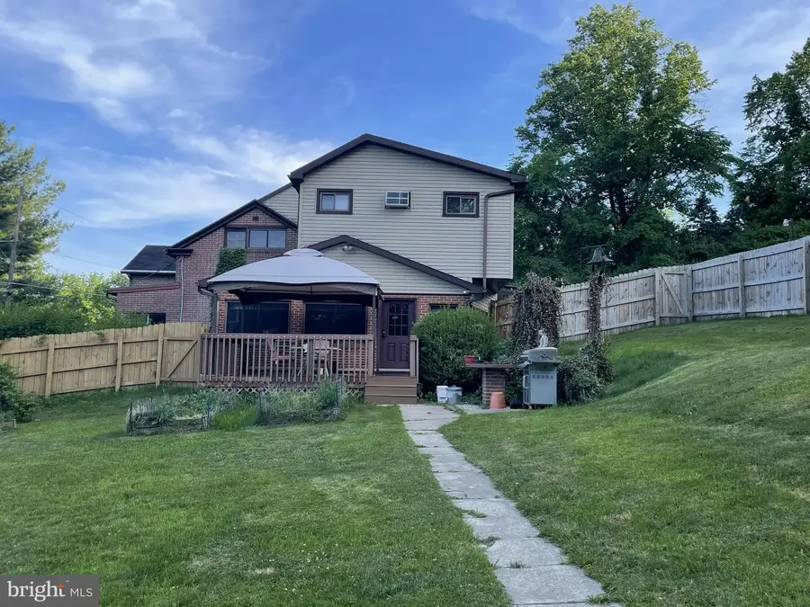 72 Preston Rd, Wernersville, PA 19565 - #2