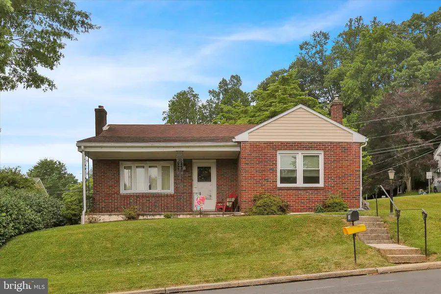 430 Summit Ave, Reading, PA 19607 - #3