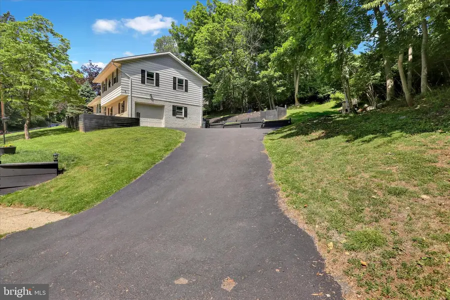 1907 Holly Rd, Reading, PA 19602 - #3