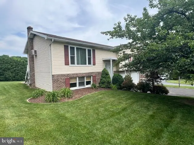 641 Luella Dr, Kutztown, PA 19530 - #2