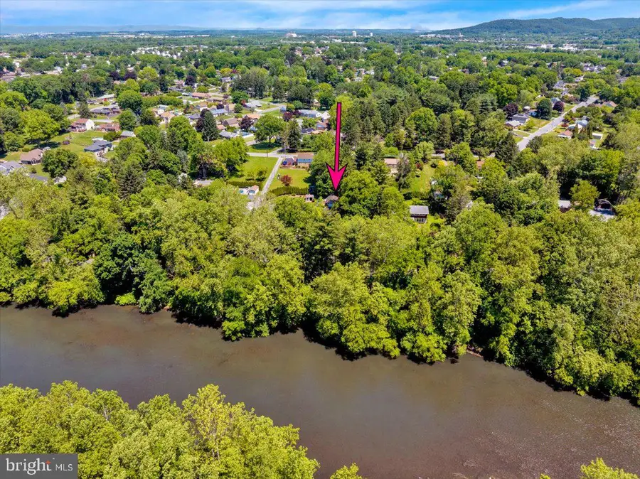 3421 River Rd, Reading, PA 19605 - #3