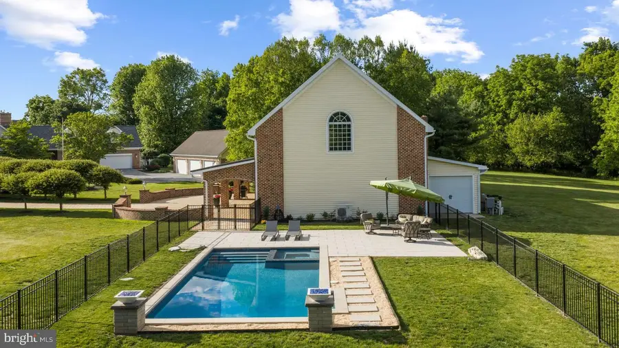 415 Hunter Rd, Oley, PA 19547 - #2