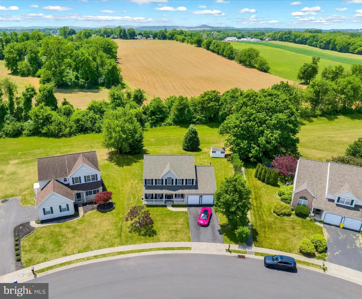 264 Longleaf Dr, Blandon, PA 19510 - #1