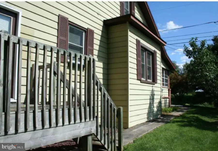 5811 Oley Turnpike Rd, Oley, PA 19547 - #2
