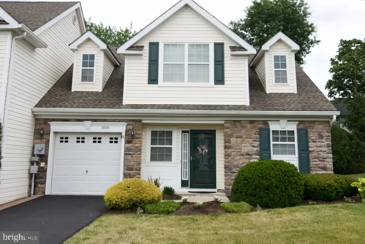 500 Harvest Dr, Blandon, PA 19510 - #1