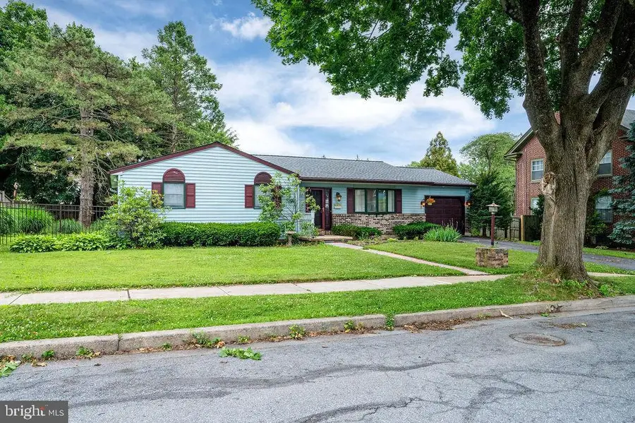 45 Wynnewood Ave, Reading, PA 19608 - #2