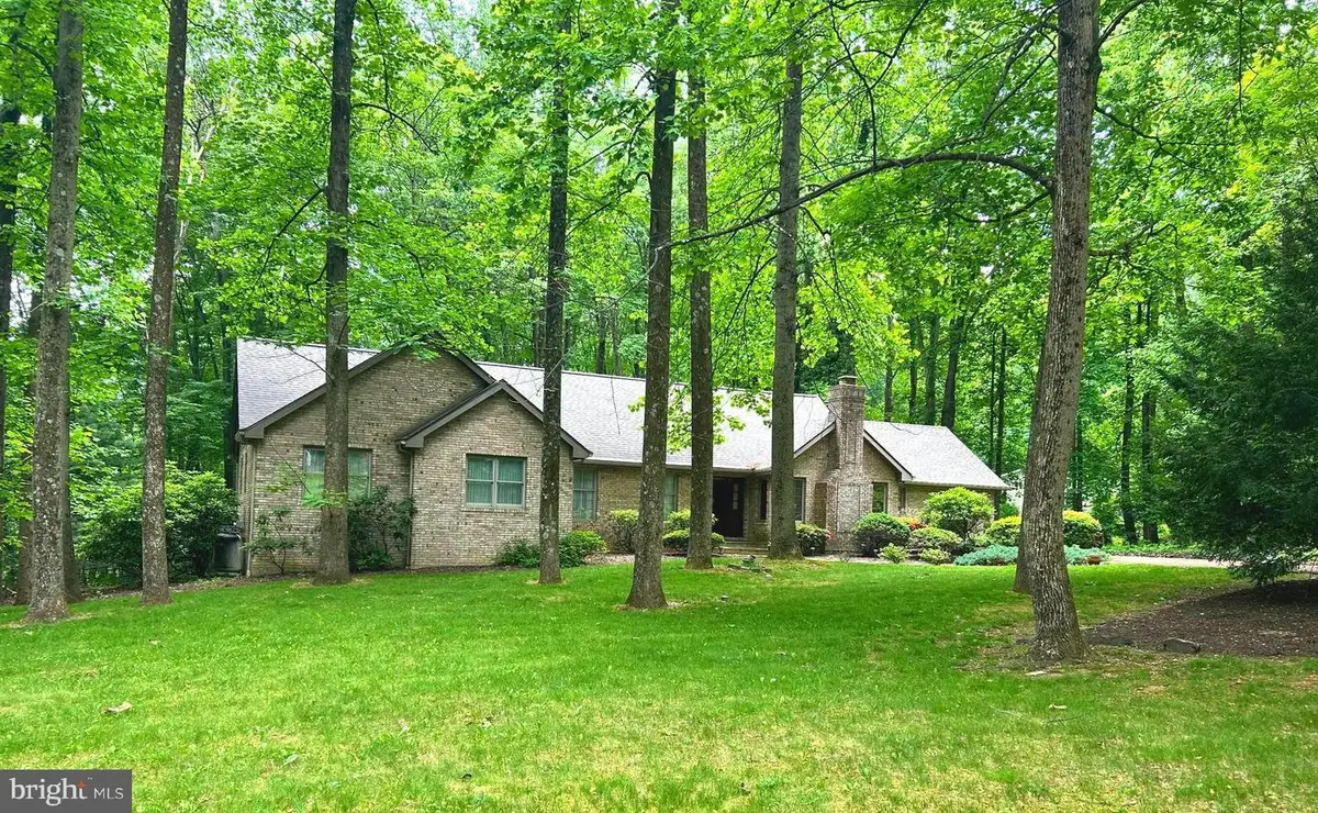 36 Crestview Dr, Fleetwood, PA 19522 - #1