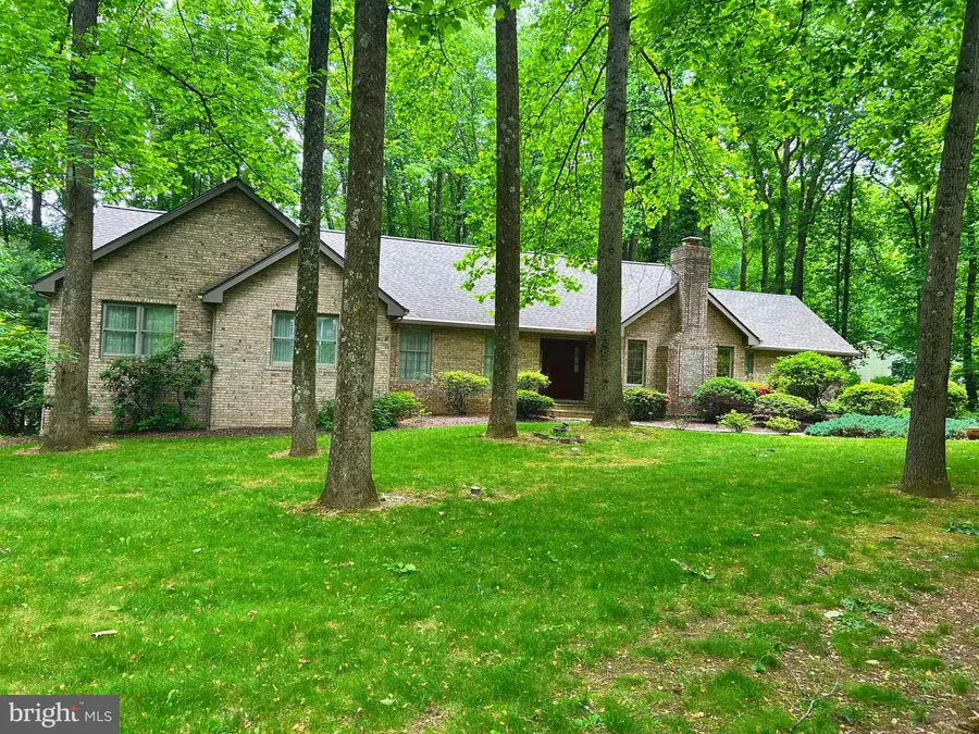36 Crestview Dr, Fleetwood, PA 19522 - #3