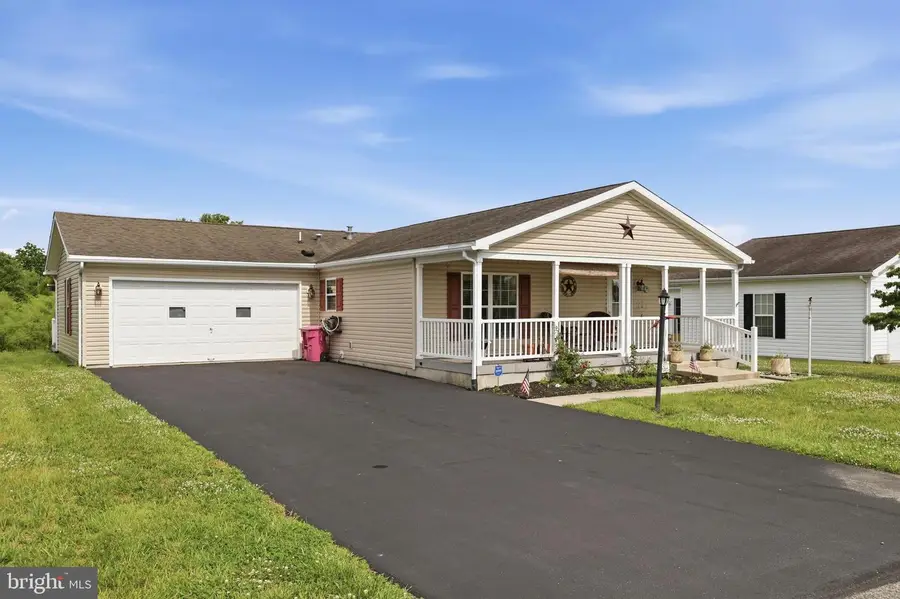 27 Eagles Watch N, Bechtelsville, PA 19505 - #3