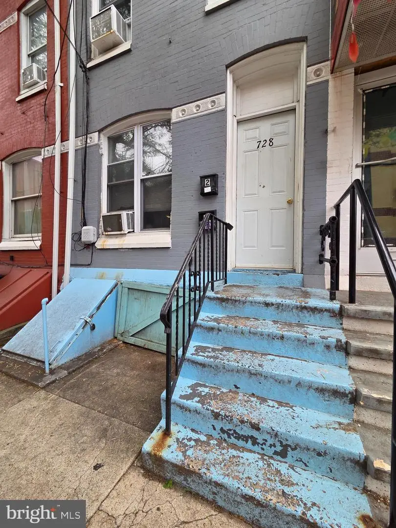 728 Franklin St, Reading, PA 19602 - #3