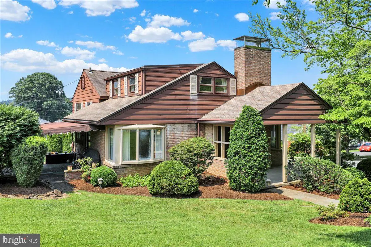 328 Wheatland Ave, Reading, PA 19607 - #1