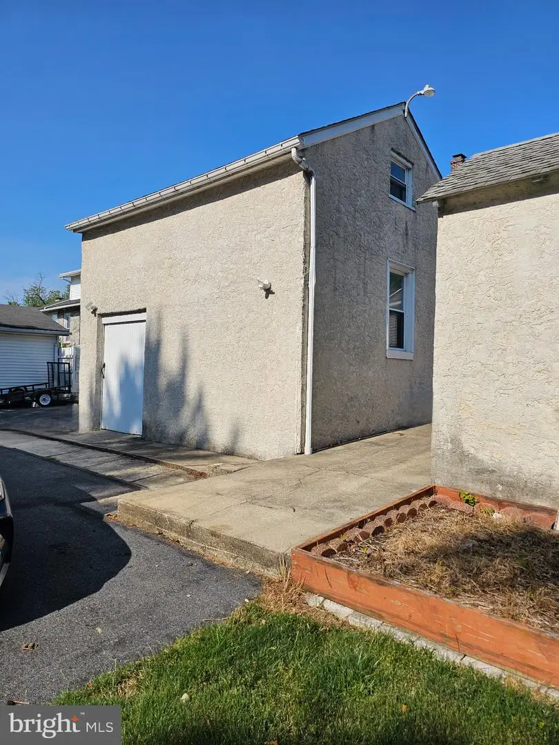 3304 Kutztown Rd, Reading, PA 19605 - #2