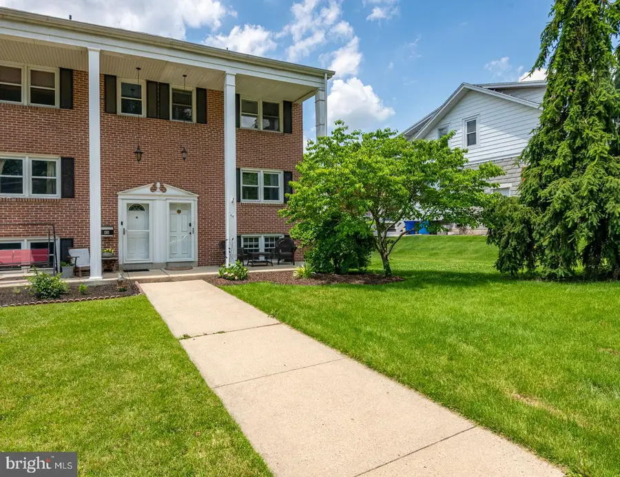 44 Walnut St, Reading, PA 19606 - #2