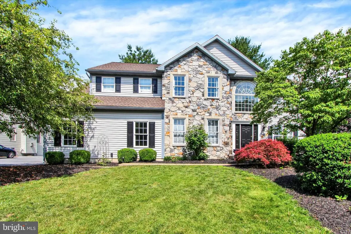 181 Green Valley Rd, Sinking Spring, PA 19608 - #1