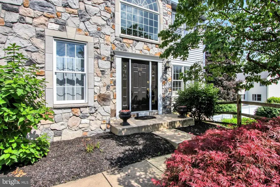 181 Green Valley Rd, Sinking Spring, PA 19608 - #2