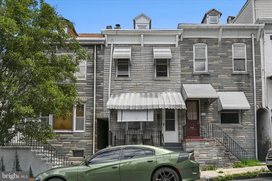 617 S 10th St, Reading, PA 19602 - #2