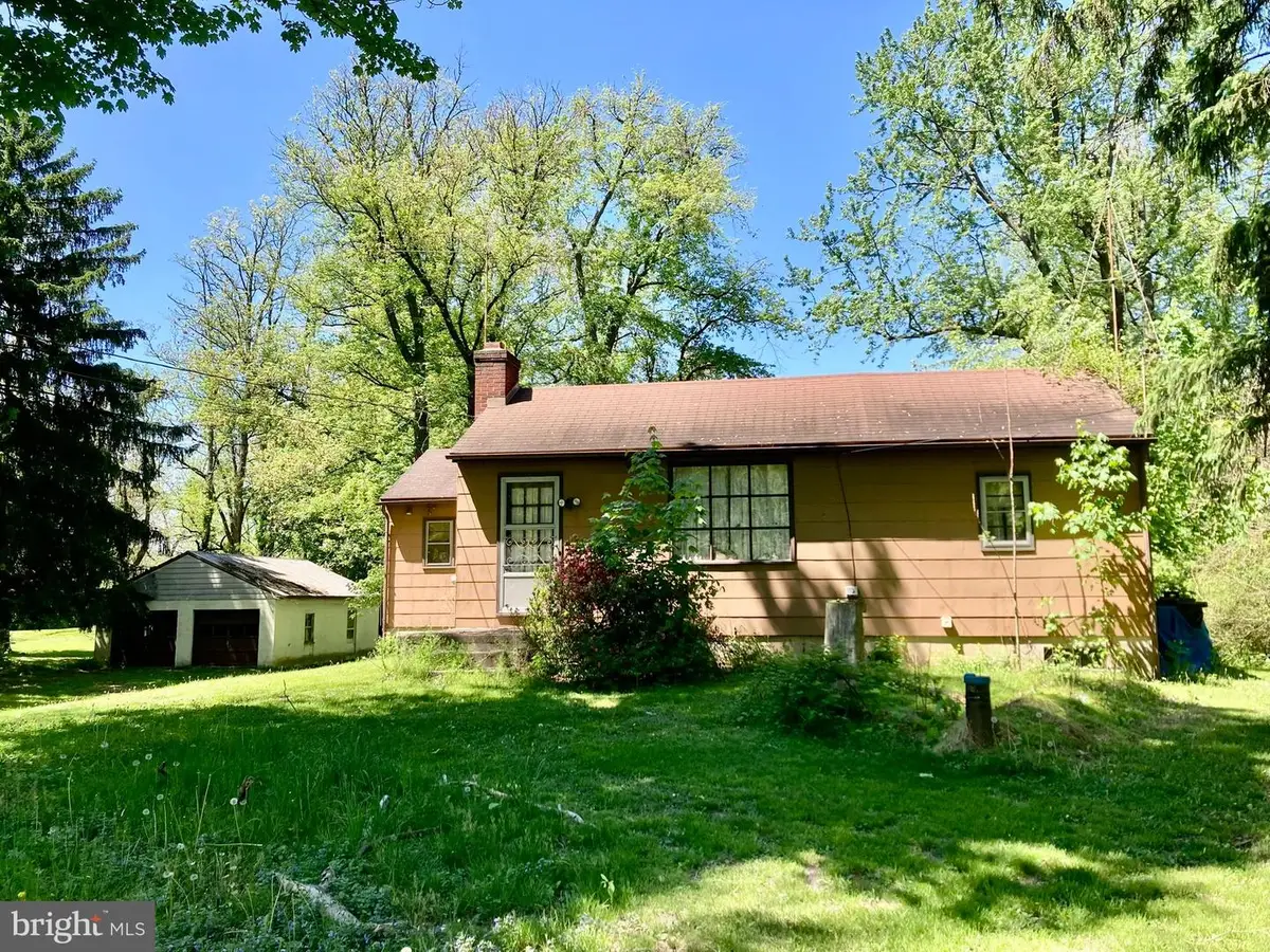 100 & 1111 Park Rd, Blandon, PA 19510 - #1