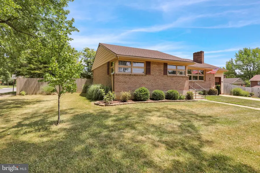33 Lawndale Rd, Wyomissing, PA 19610 - #3