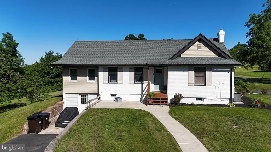 44 Worman Rd, Douglassville, PA 19518 - #3