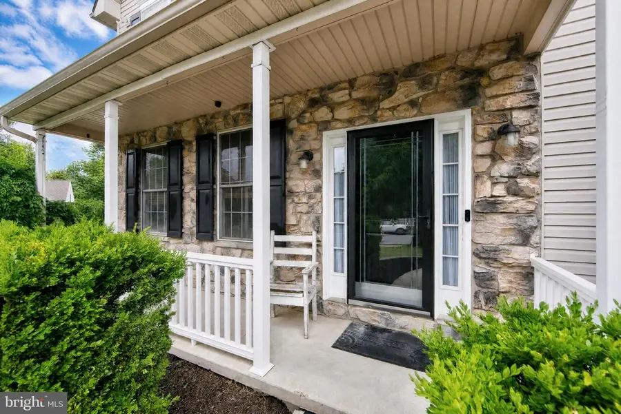 401 W Morlatton Rd, Douglassville, PA 19518 - #2