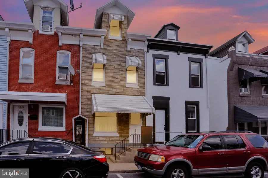 1541 Moss St, Reading, PA 19604 - #2