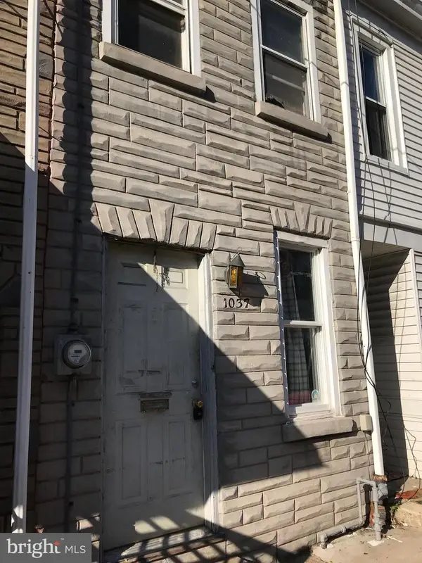 1037 Cotton St, READING, PA 19602