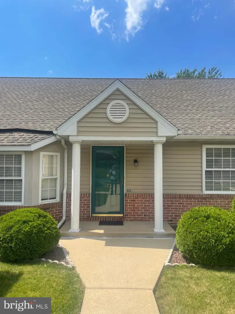186 Heather Ln, Wyomissing, PA 19610 - #1