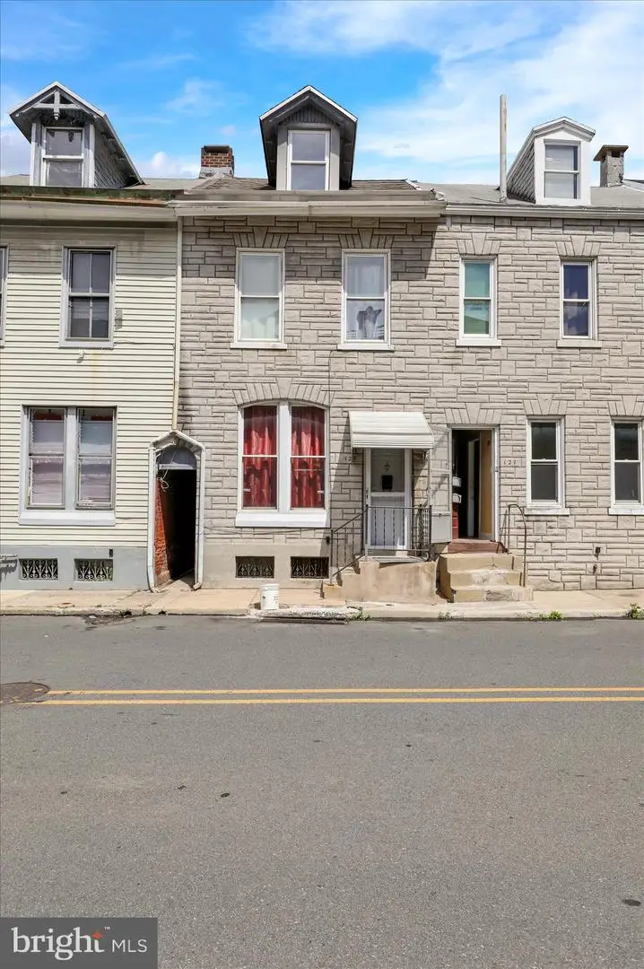 129 Poplar St, Reading, PA 19601 - #2