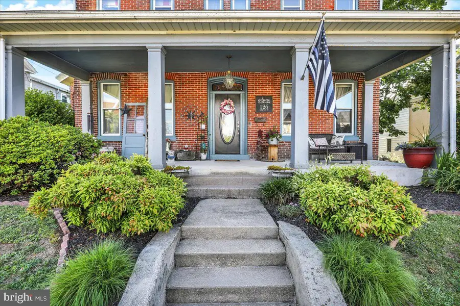126 S Spruce St, Birdsboro, PA 19508 - #2