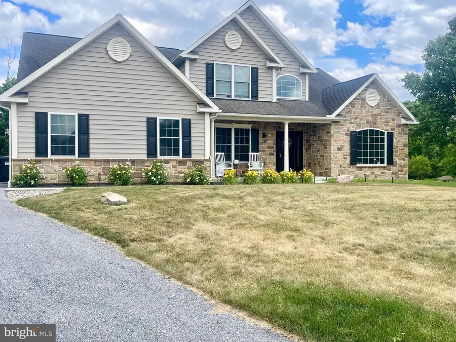 21 Jennifer Dr, Bernville, PA 19506 - #2