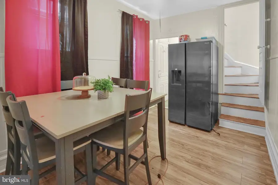 521 Bingaman St, Reading, PA 19602 - #3