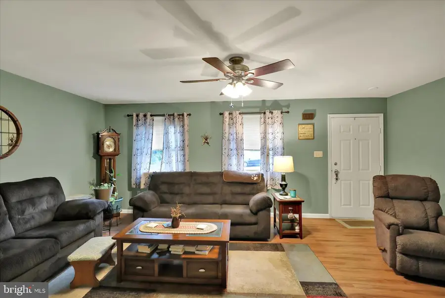 4402 10th Ave, Temple, PA 19560 - #3