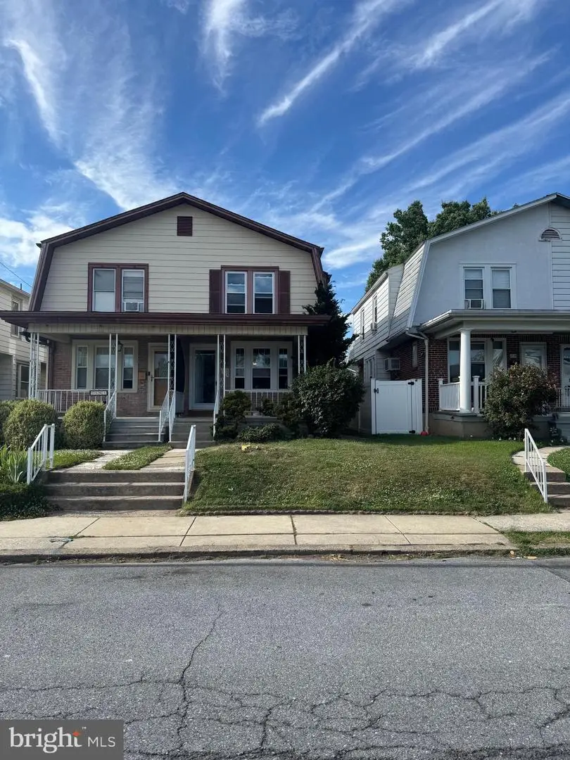 2139 Cleveland Av, West Lawn, PA 19609 - #2
