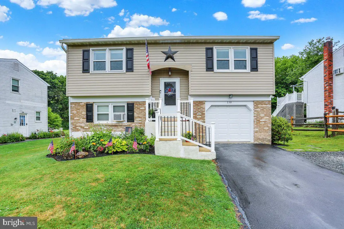 130 S 5th St, Bally, PA 19503 - #1