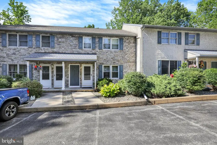 10 Maplewood Ave #5a, Mohnton, PA 19540 - #2