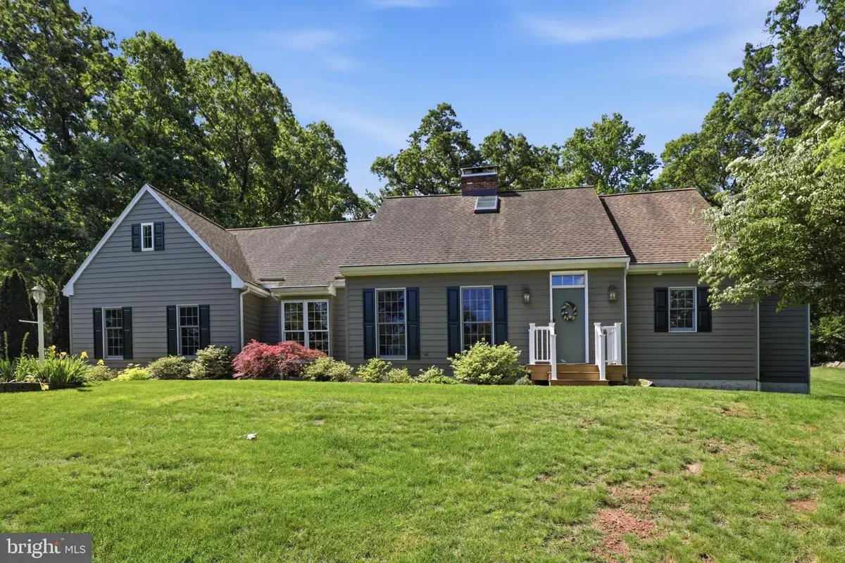 34 Dawson Dr, Mohnton, PA 19540 - #1