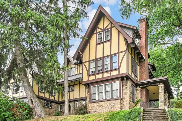502 Friedensburg Rd, READING, PA 19606