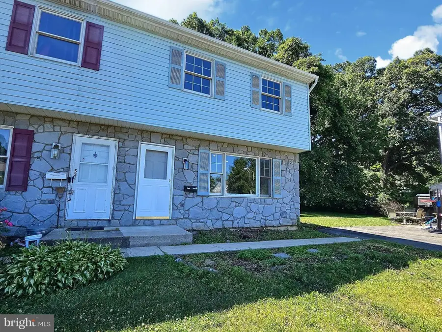 530 E Linden St, Fleetwood, PA 19522 - #3