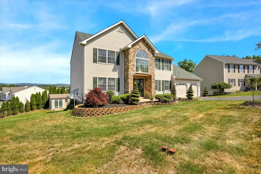72 Sawgrass Dr, Reading, PA 19606 - #2