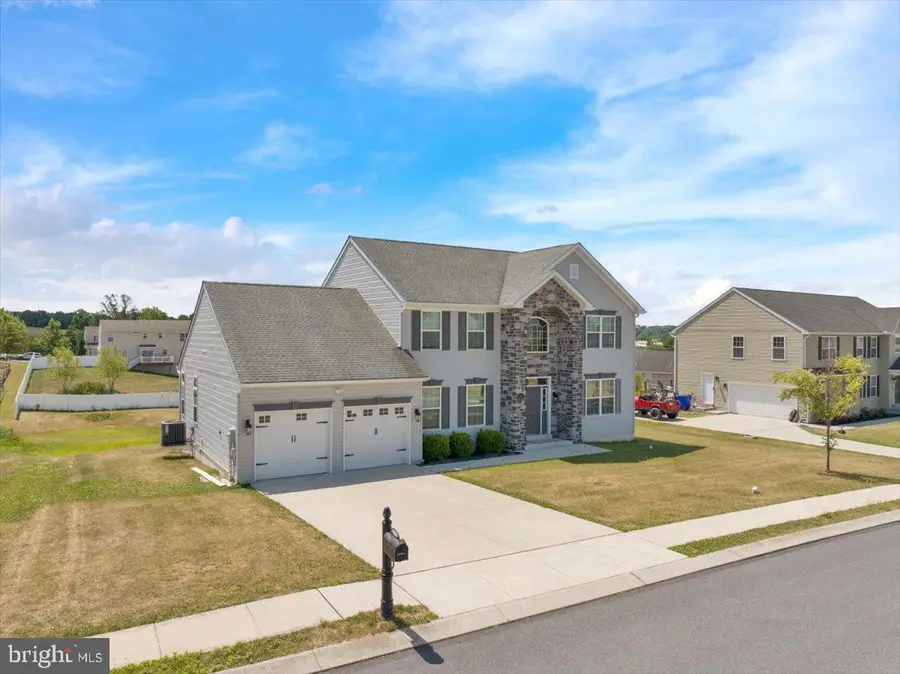 22 Rome Dr, Leesport, PA 19533 - #3