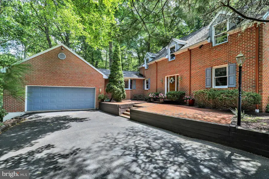 13 Nassau Cir, Reading, PA 19607 - #3