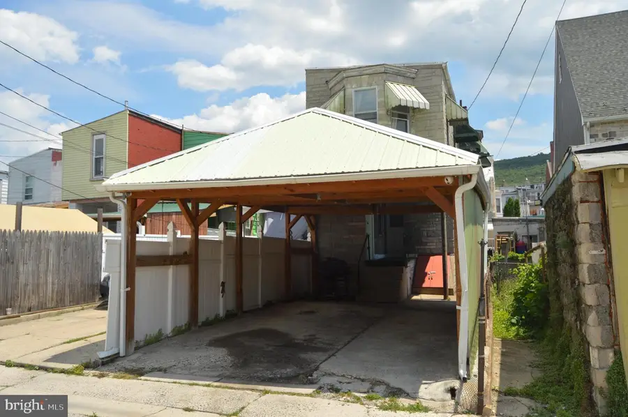 1116 Mulberry St, Reading, PA 19604 - #2