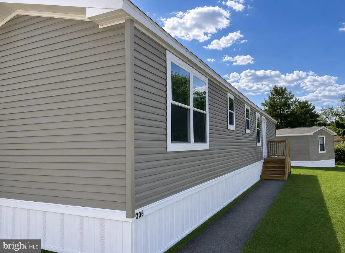 306 Hampshire Ave, Reading, PA 19606 - #1