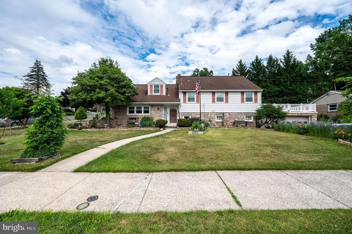 1847 Elder St, Reading, PA 19604 - #1