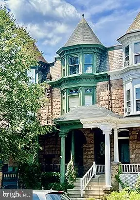 910 N 5th St, Reading, PA 19601 - #1