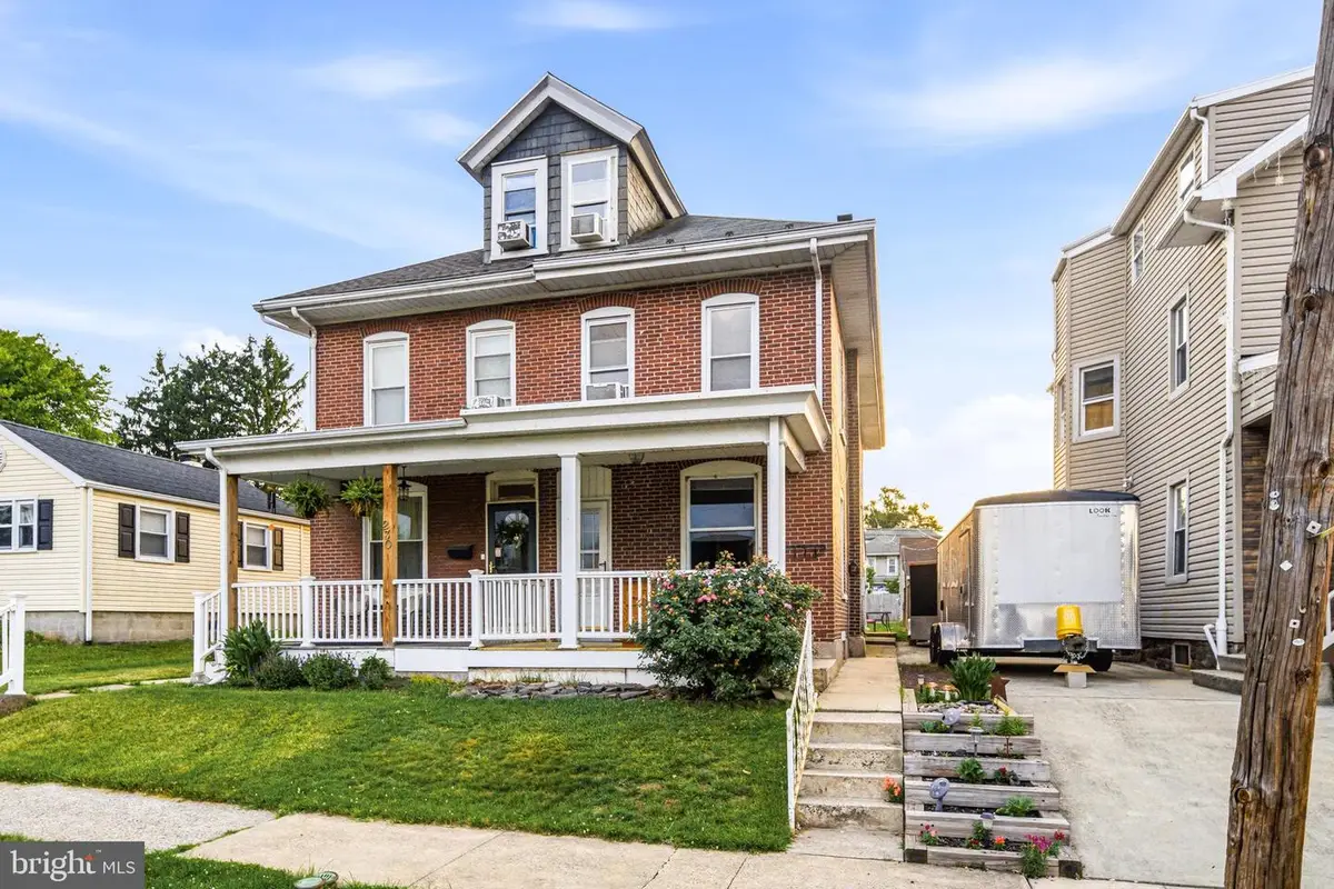 228 S Spruce St, Birdsboro, PA 19508 - #1
