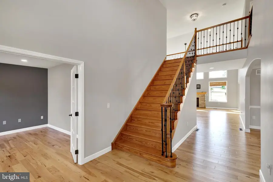 64 Middletown Rd, Fleetwood, PA 19522 - #2