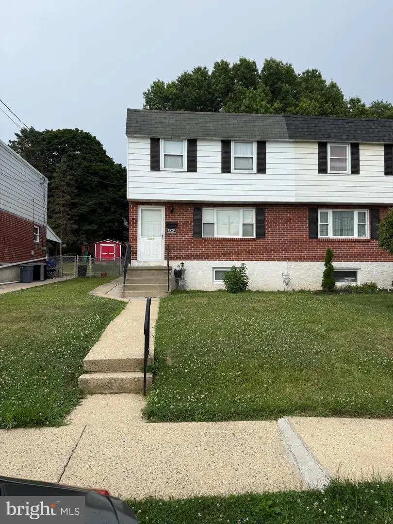 3529 Chestnut St, Reading, PA 19605 - #1