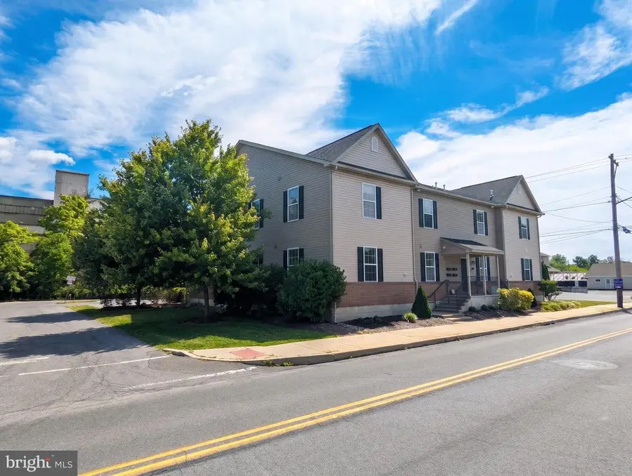 274 Greenwich St, Kutztown, PA 19530 - #2